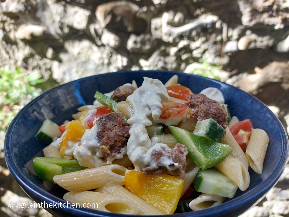 Blue cheeseburger pasta salad